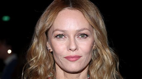 johnny depp vanessa paradis mariage|Vanessa Paradis has married director Samuel Benchetrit